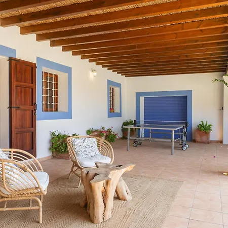 Torres Santa Eularia des Riu